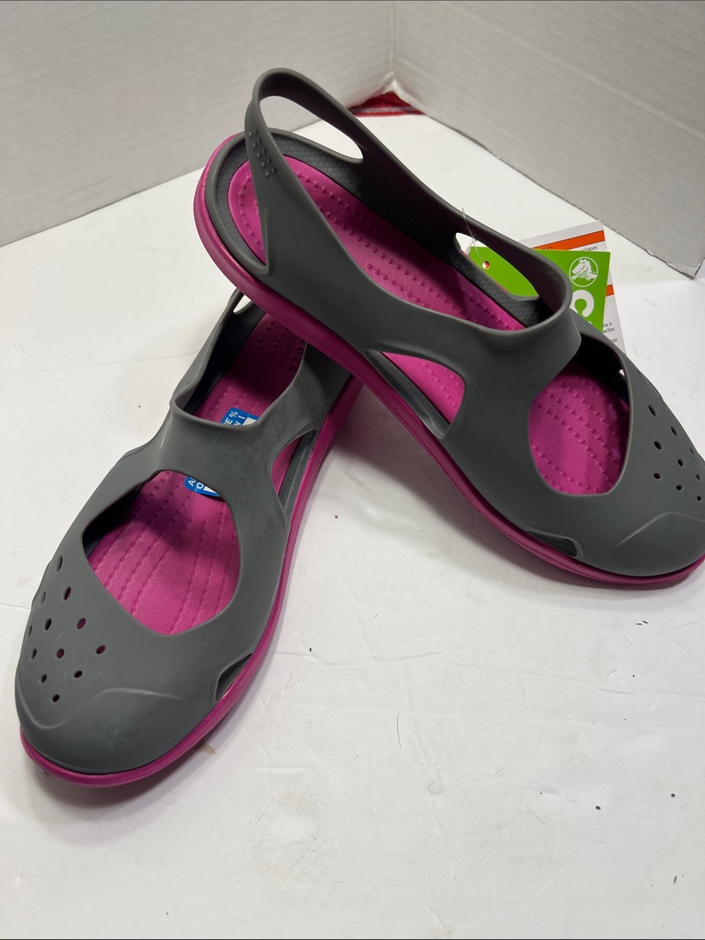 CROCS Gray Upper with Pink Footbed Women's Slingback Sandals - Picture 2 of 7